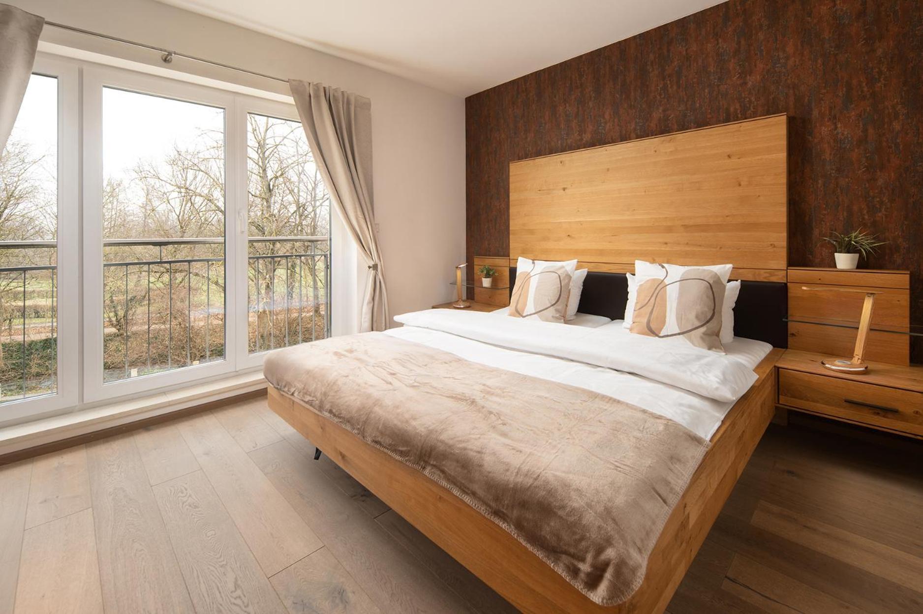 Hotel Vier Jahreszeiten Therme & Kliniken Bad Krozingen Naehe Freiburg & Schwarzwald Ideal Fuer Wellness Kur & Business Ausfluege 24H Check In- Wlan & Parken Gratis 外观 照片