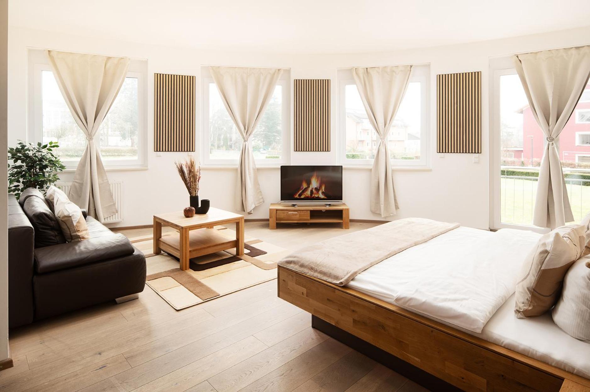Hotel Vier Jahreszeiten Therme & Kliniken Bad Krozingen Naehe Freiburg & Schwarzwald Ideal Fuer Wellness Kur & Business Ausfluege 24H Check In- Wlan & Parken Gratis 外观 照片